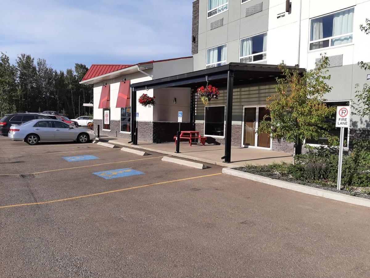 Best Western Plus Chateau Fort St. John Exterior foto