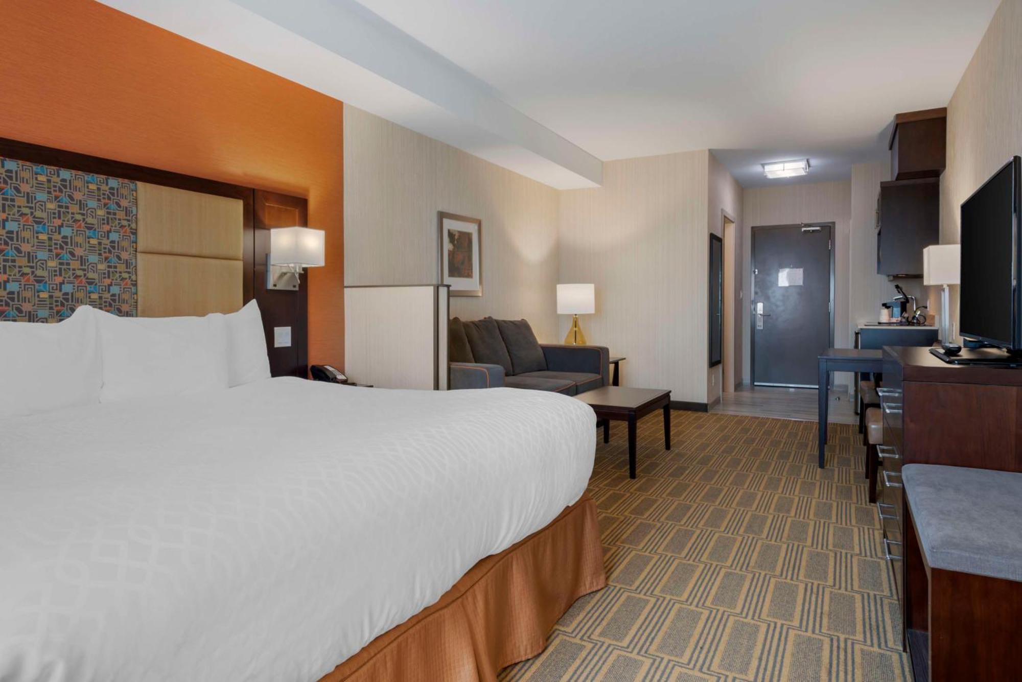 Best Western Plus Chateau Fort St. John Exterior foto