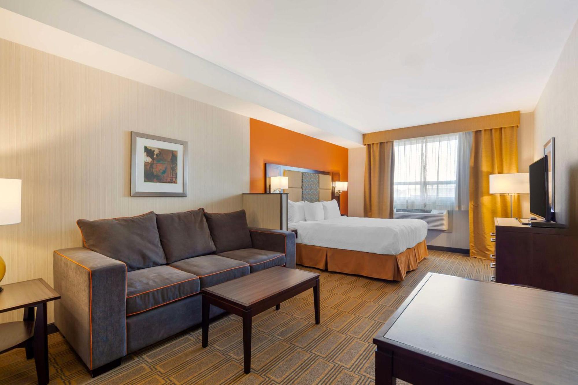 Best Western Plus Chateau Fort St. John Exterior foto