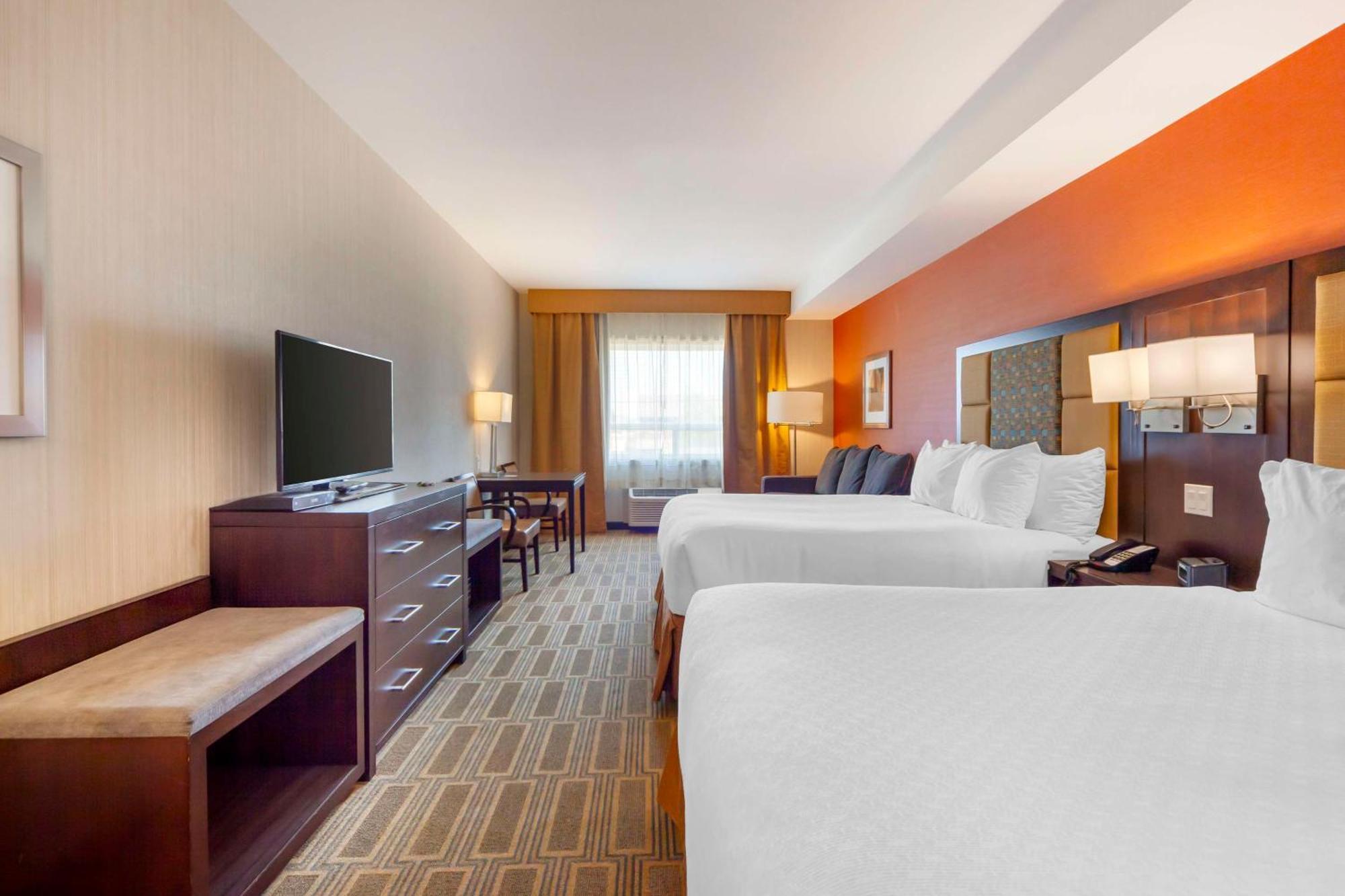Best Western Plus Chateau Fort St. John Exterior foto