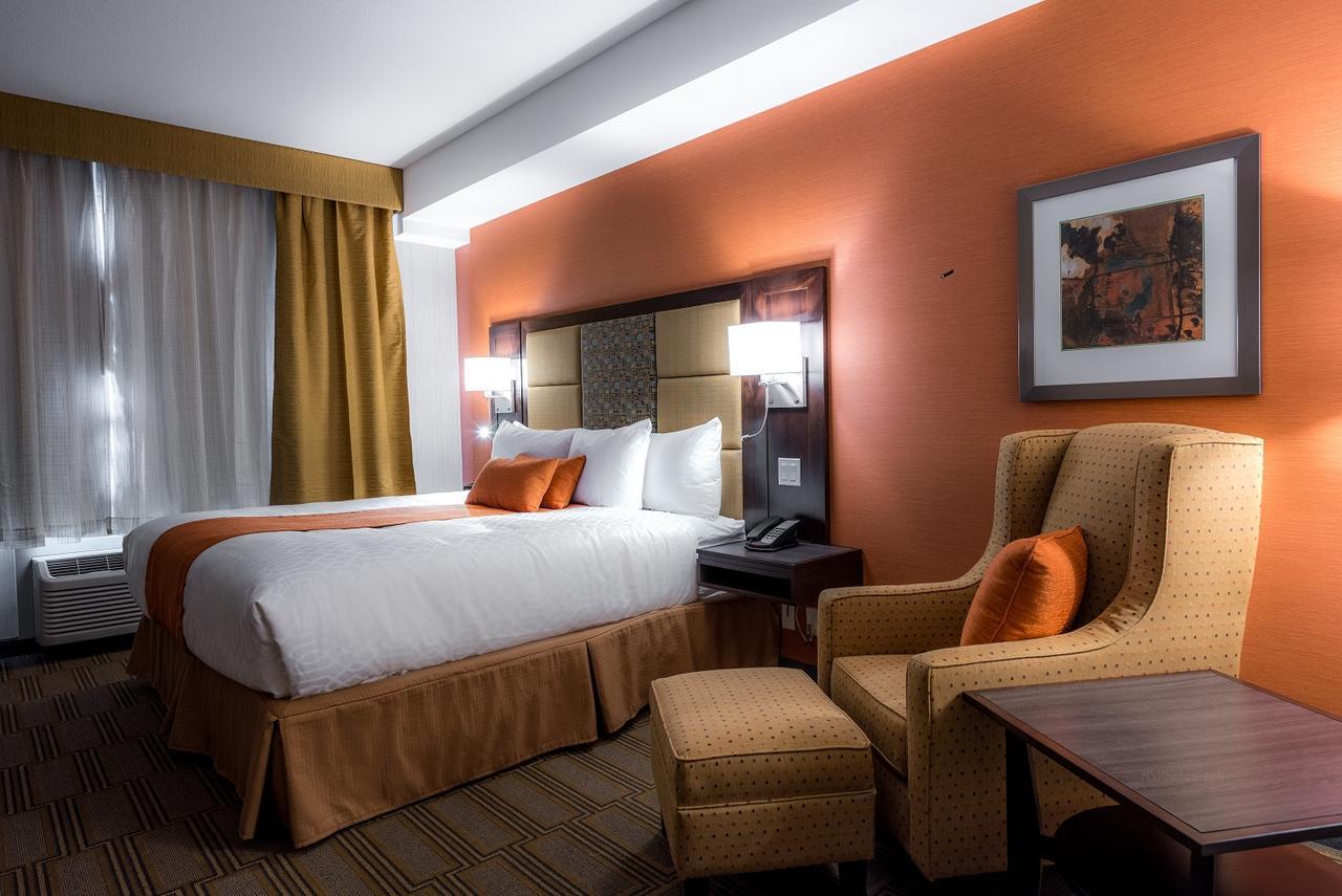 Best Western Plus Chateau Fort St. John Exterior foto