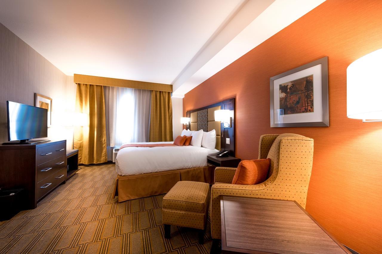 Best Western Plus Chateau Fort St. John Exterior foto